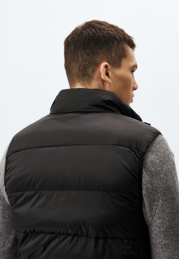 Жилет утепленный Mademan