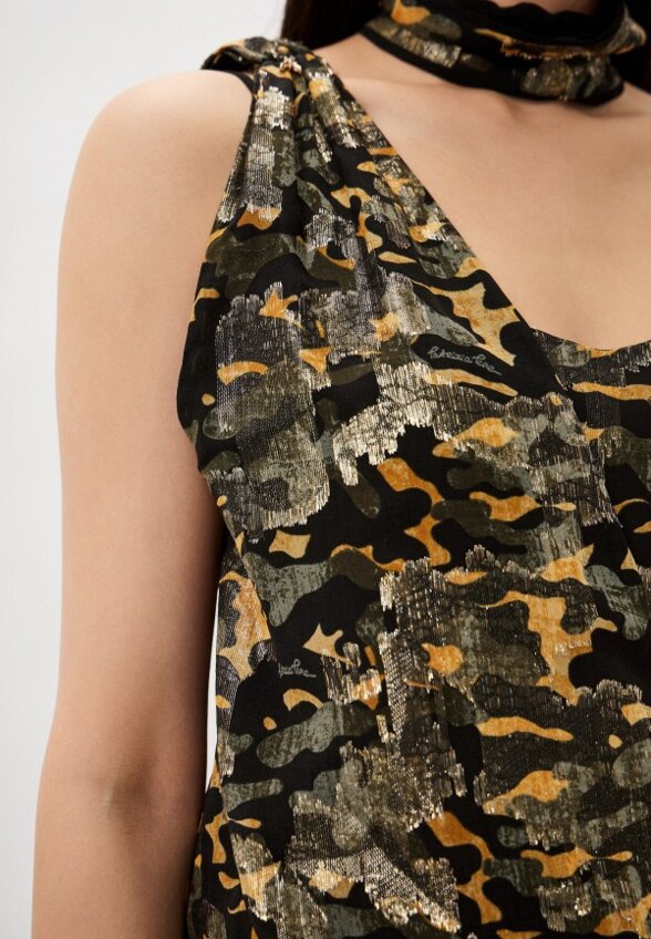 Топ Patrizia Pepe