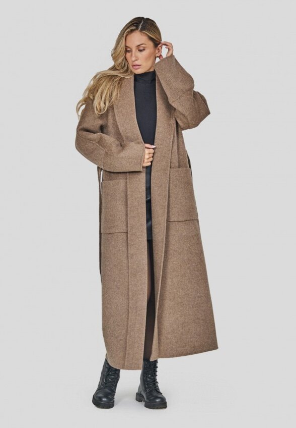 Пальто Adastore