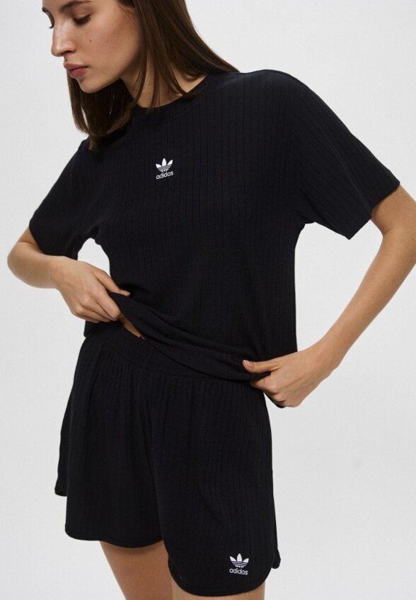 Шорты спортивные adidas Originals