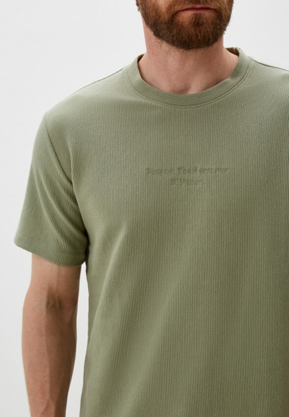 Футболка Colin's