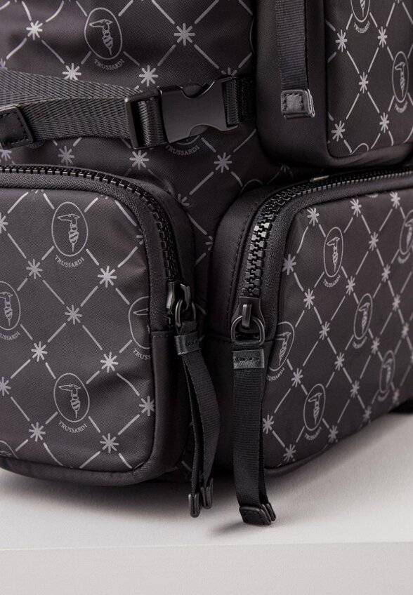 Рюкзак Trussardi