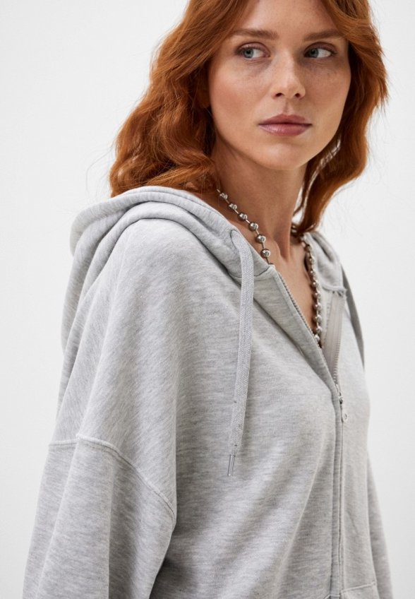 Толстовка Terranova