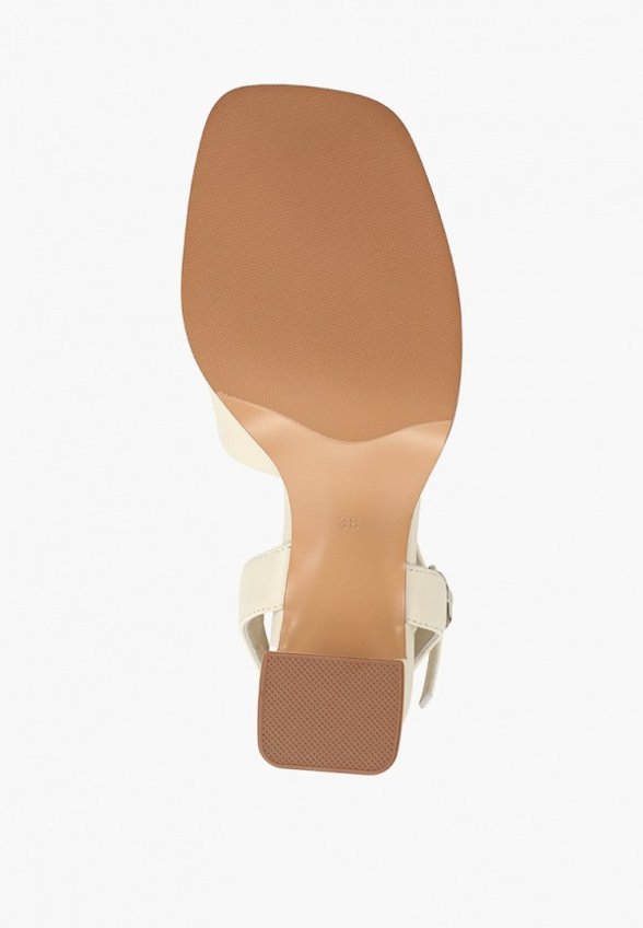 Босоножки Zumita