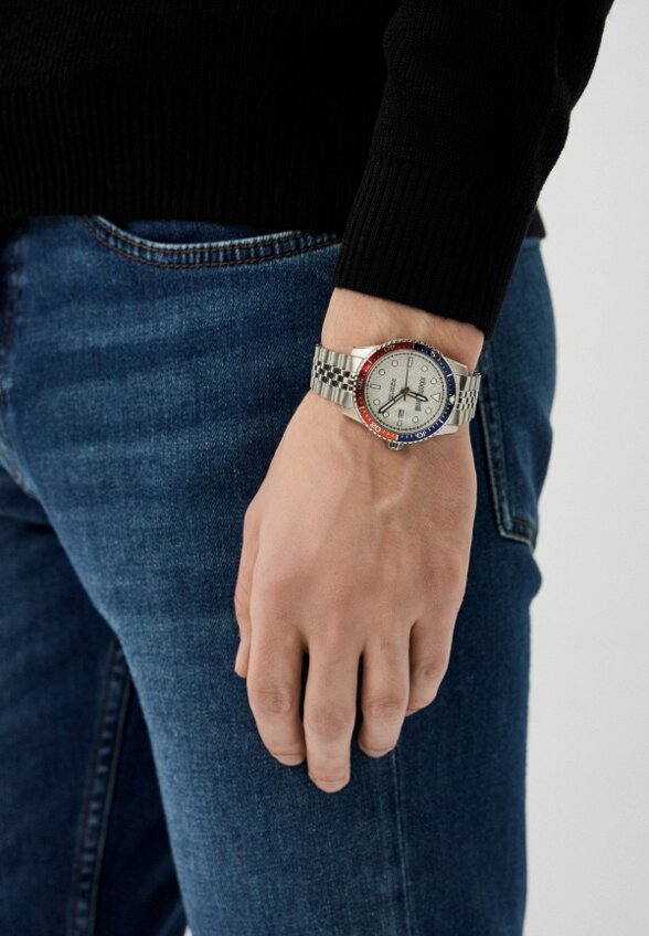 Часы Roberto Cavalli