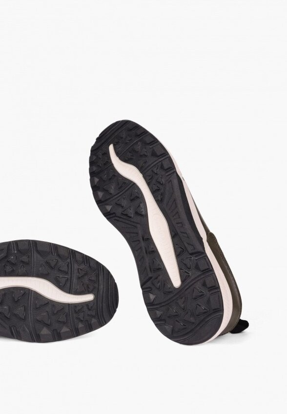 Кроссовки Instreet