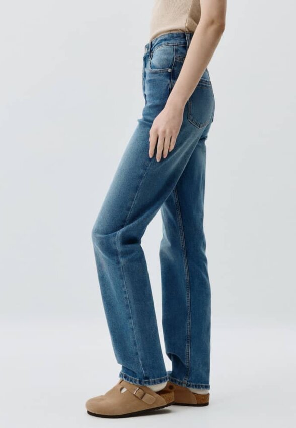 Джинсы SLIM FIT с высокой посадкой
