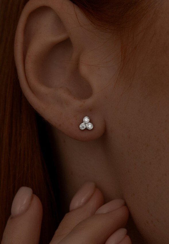 Серьга Sokolov