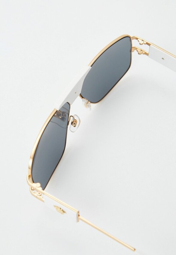 Очки солнцезащитные Versace