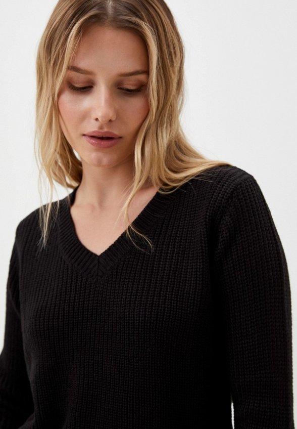 Пуловер Terranova