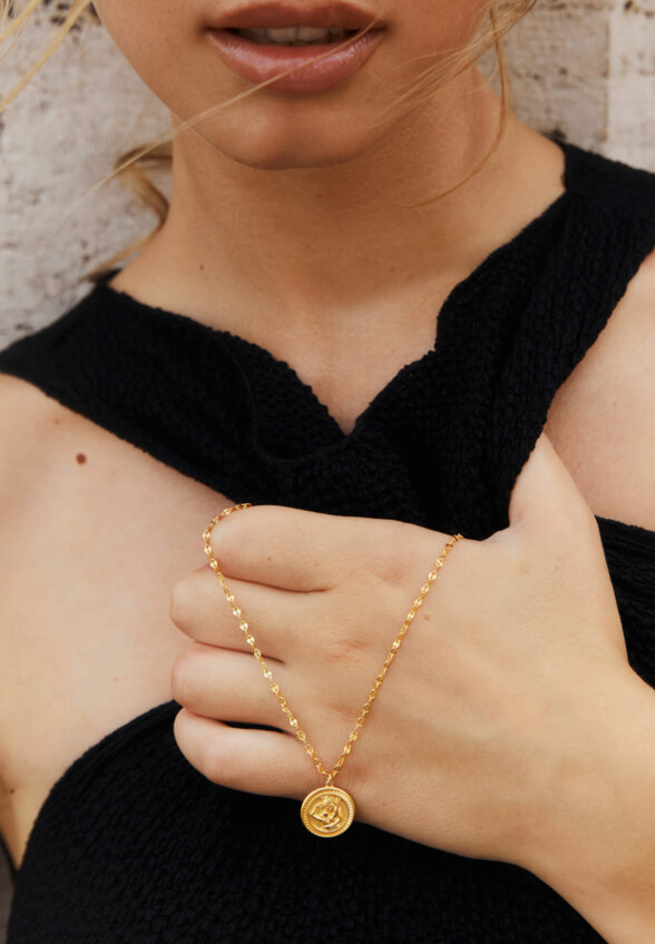 Серебряное колье с монетой АМУР в покрытии желтое золото MIE