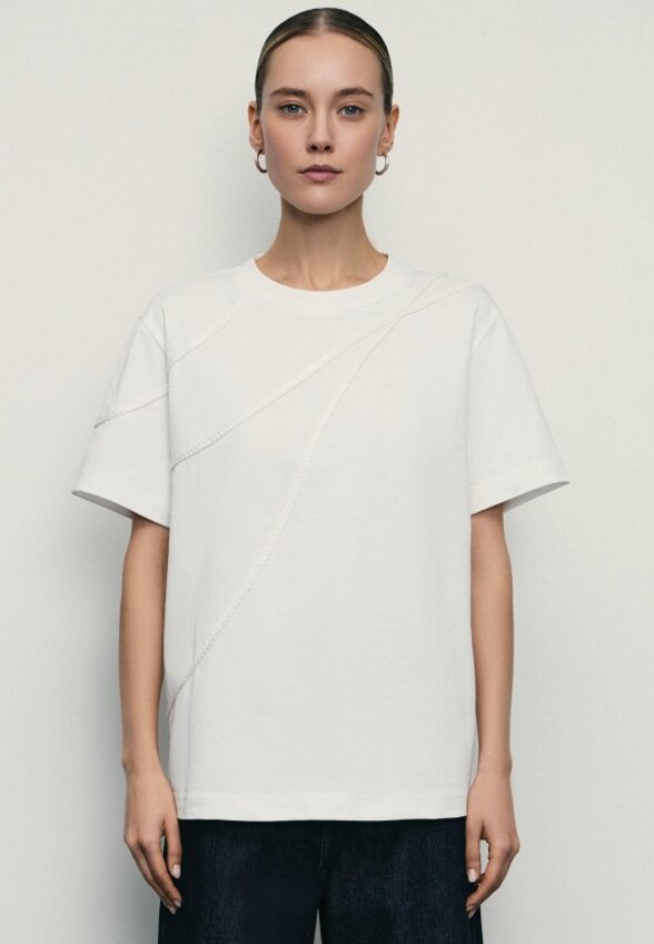 Футболка Zarina