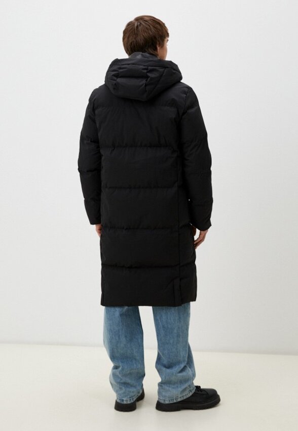 Пуховик Guess
