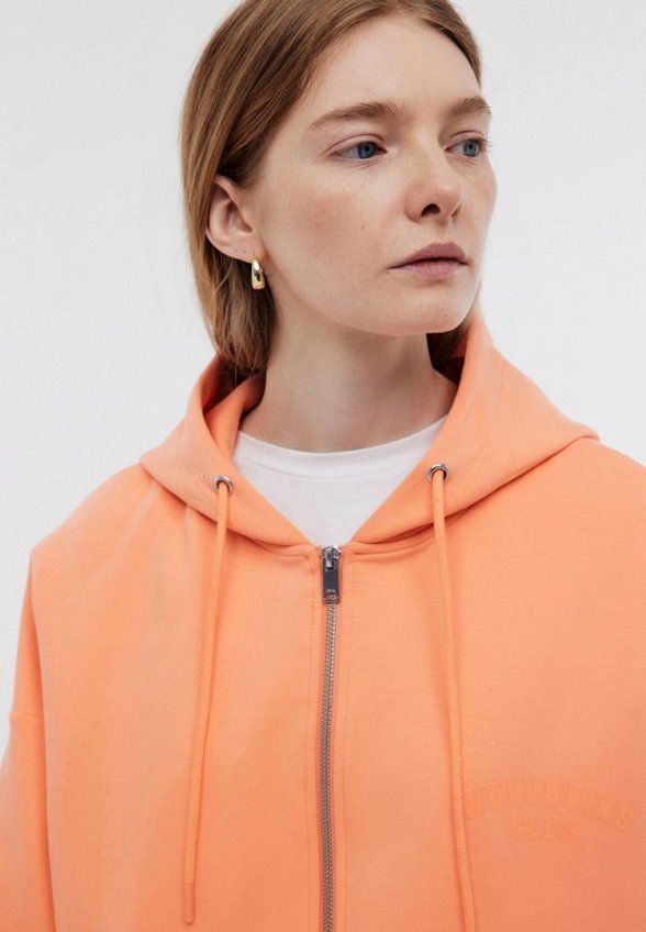 Толстовка Baon