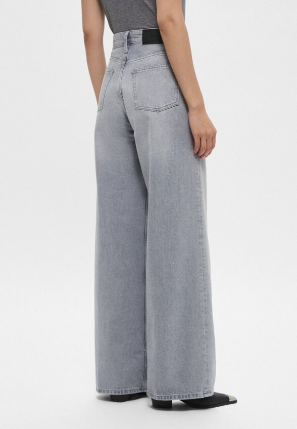 Джинсы Calvin Klein