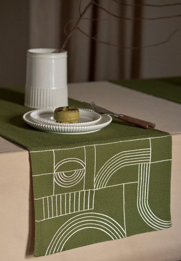 Скатерть-дорожка Tkano