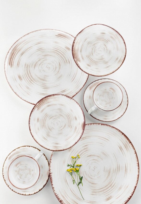 Тарелка Elan Gallery