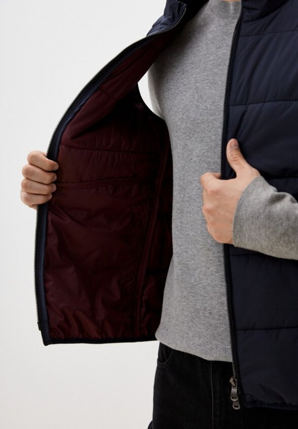 Жилет утепленный Dtmd