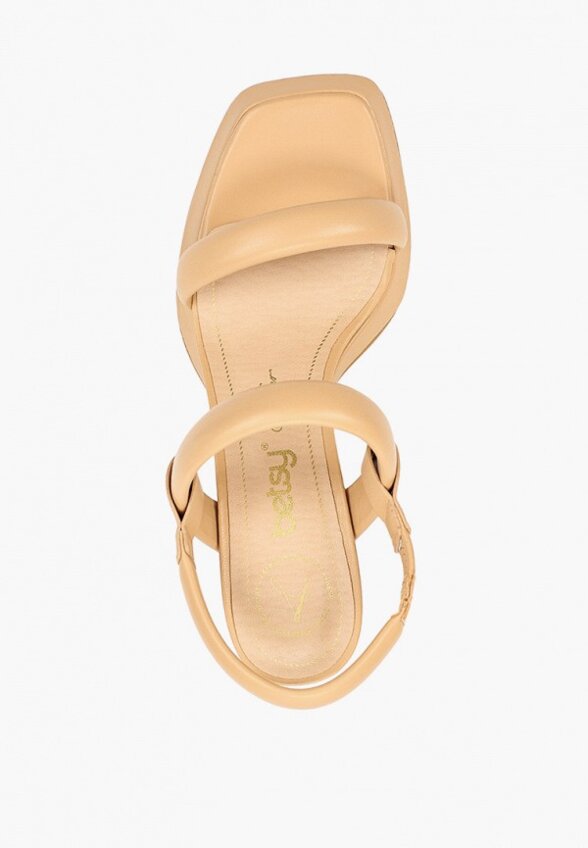 Босоножки Betsy