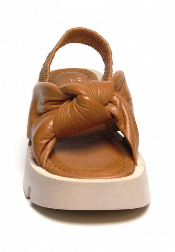 Босоножки Airbox