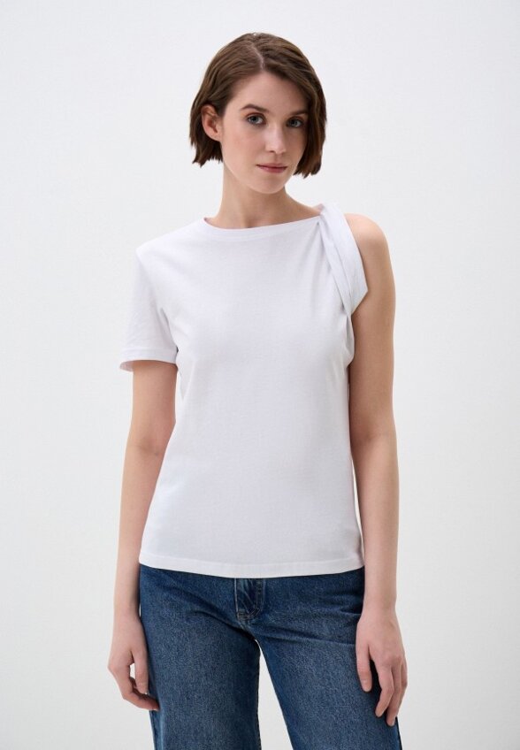 Футболка Finn Flare