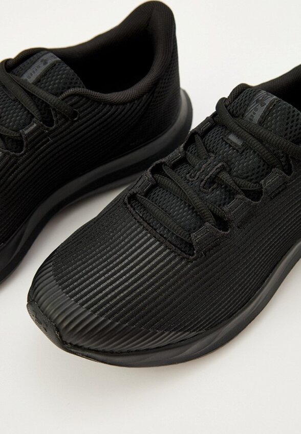 Кроссовки Under Armour