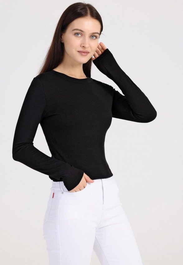 Лонгслив Апрель