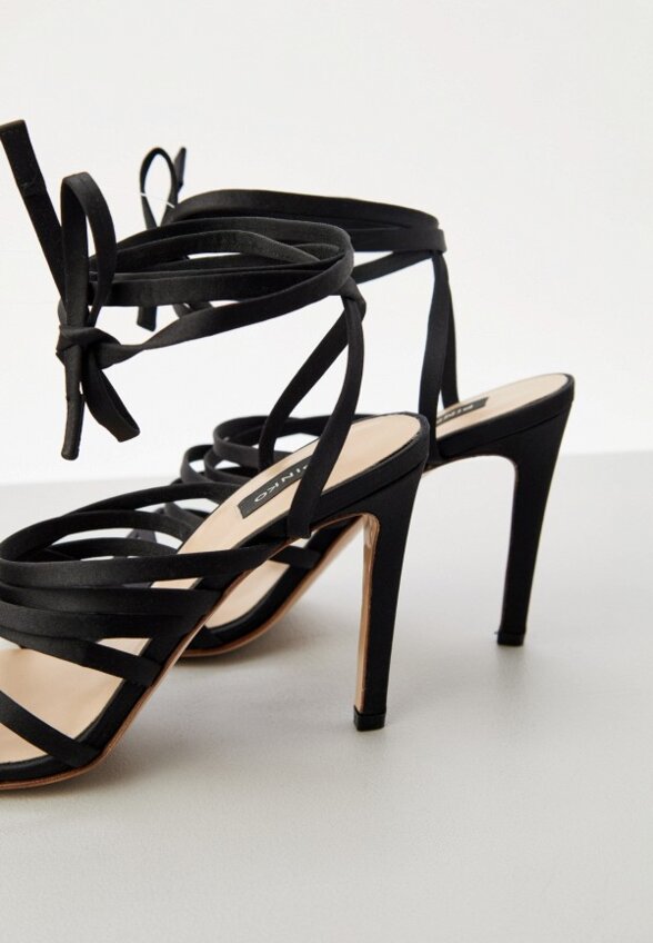 Босоножки Pinko