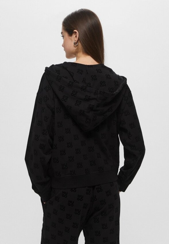 Толстовка Hugo