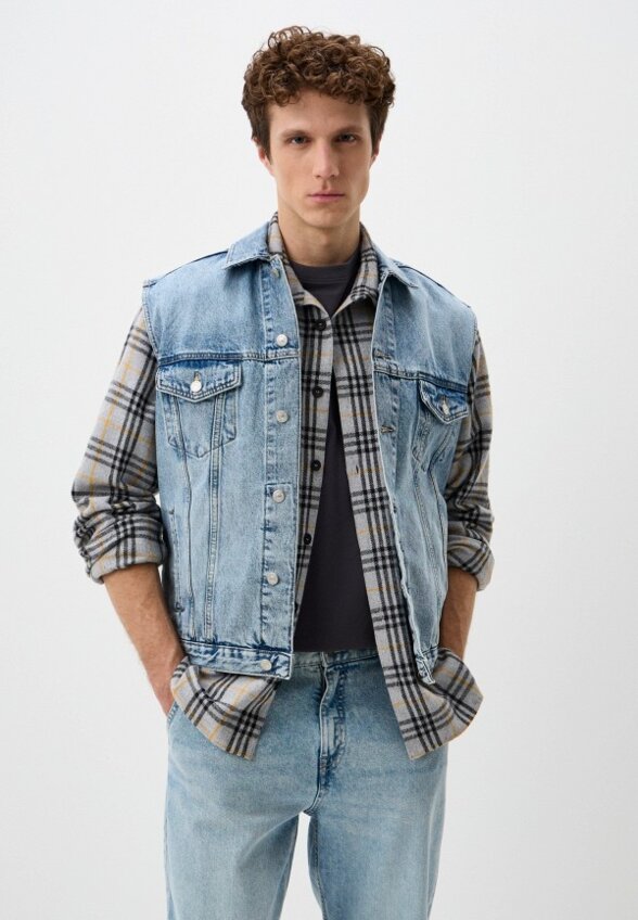 Жилет джинсовый Colin's