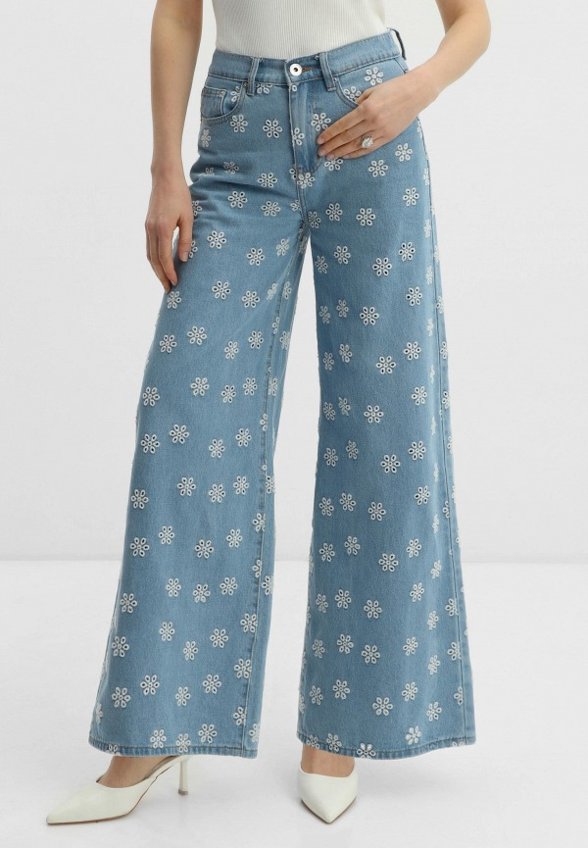 Джинсы Calin Doux