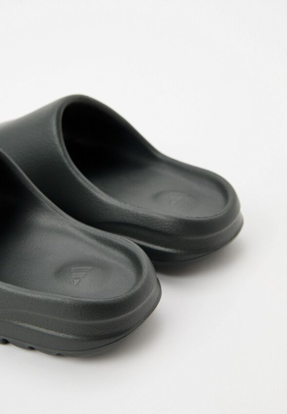 Сланцы adidas YEEZY