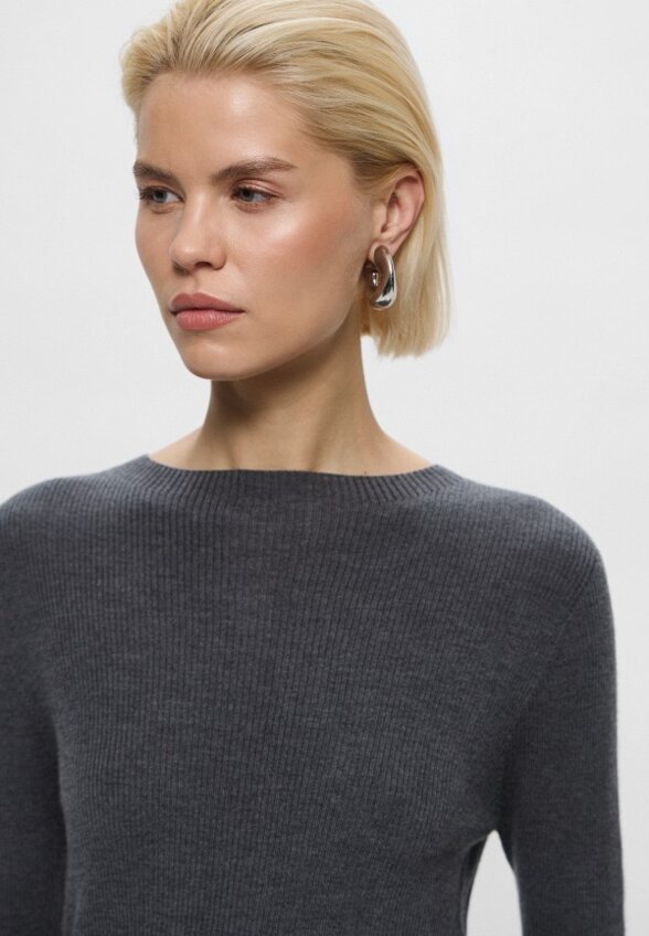 Джемпер Genious