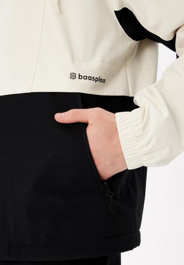 Ветровка Baasploa