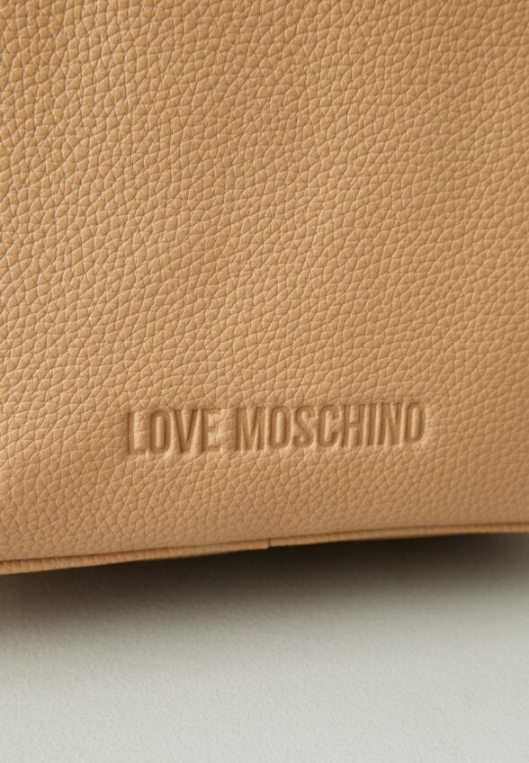 Рюкзак Love Moschino
