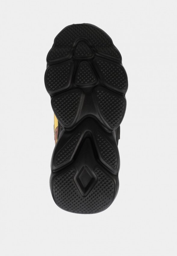 Кроссовки Demix