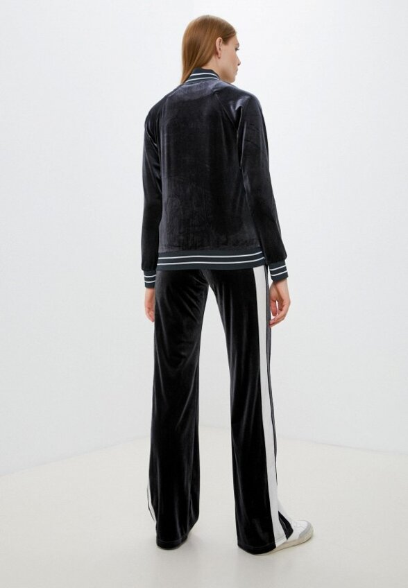 Костюм спортивный Vestiri