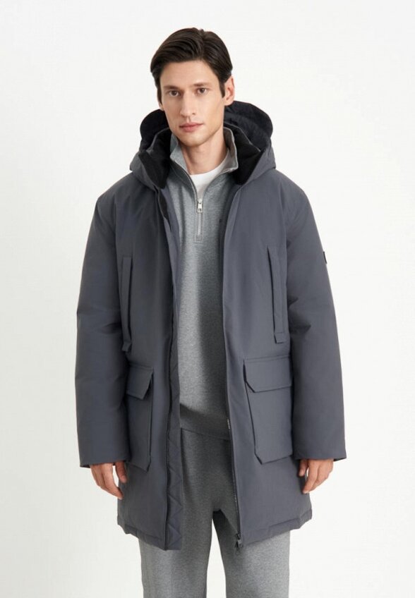 Пуховик Finn Flare