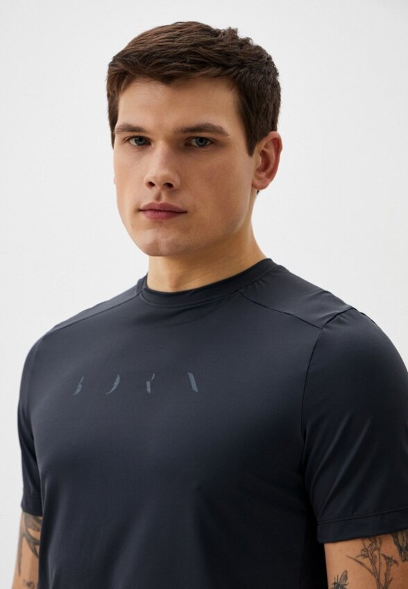 Футболка спортивная Born