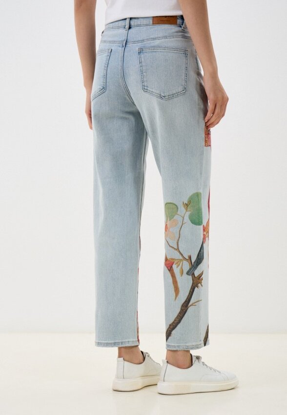 Джинсы Desigual
