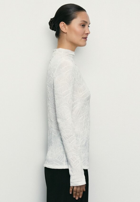 Водолазка Zarina