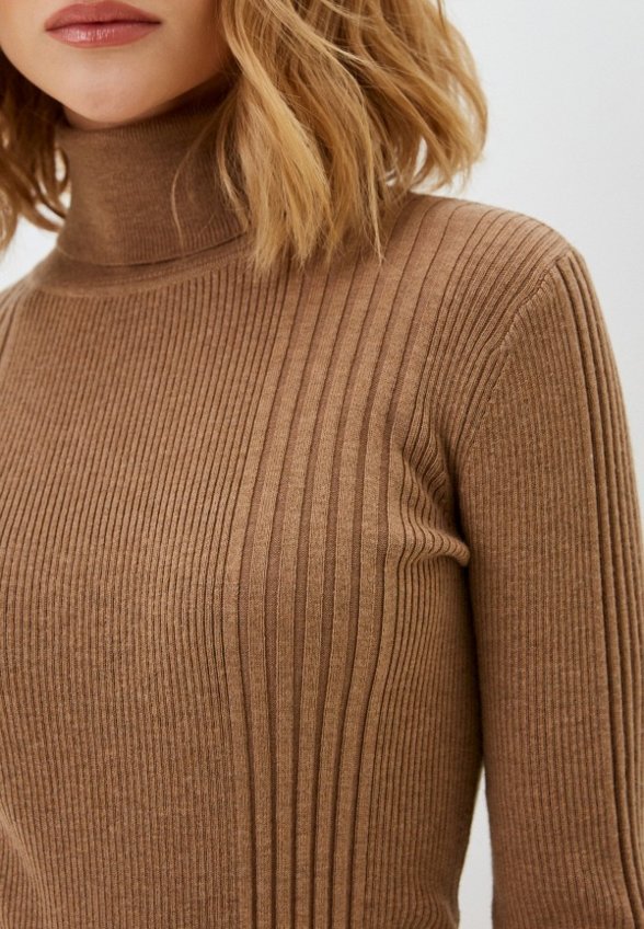 Водолазка Belucci