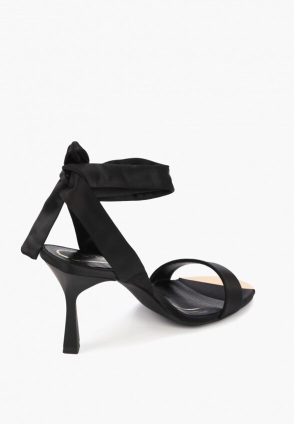 Босоножки Betsy