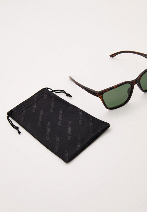 Очки солнцезащитные Brenda