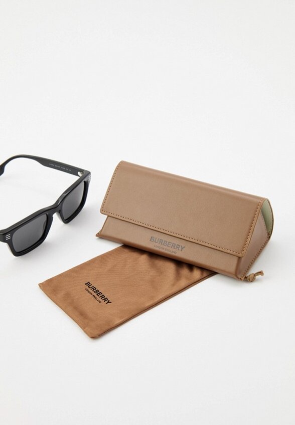 Очки солнцезащитные Burberry