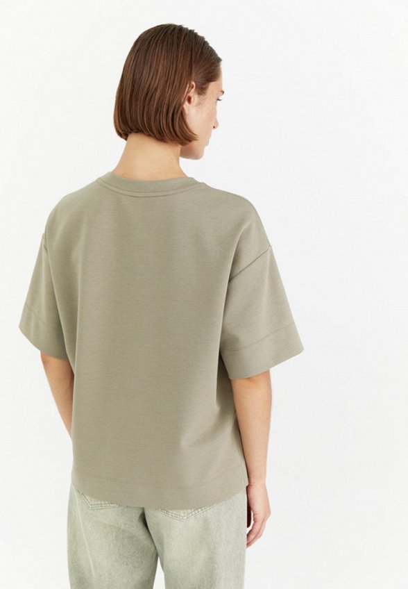 Футболка M.Reason