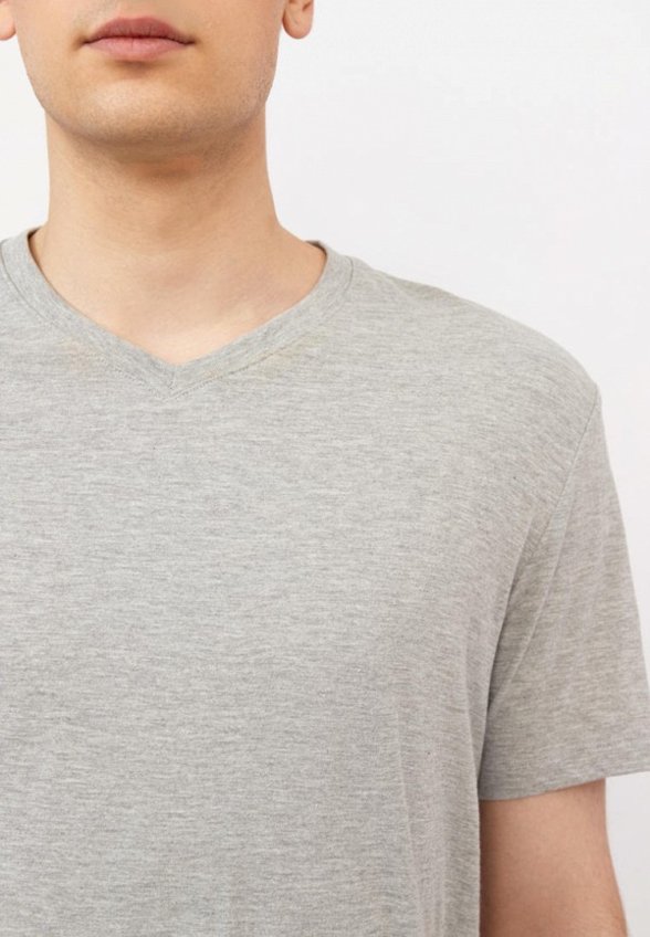 Футболка Modis