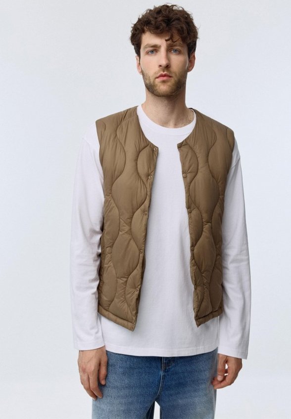 Жилет стеганый Sela