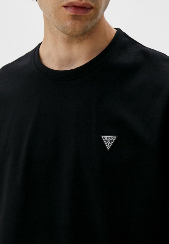 Футболка Guess