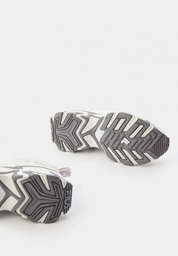 Кроссовки Fila